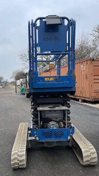 ALMAC TRACKED BI-LEVELLING CRAWLER SCISSOR LIFTS