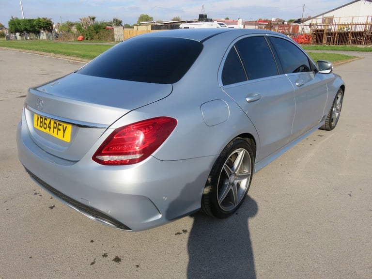 2014 Mercedes-Benz C Class 2.1 C220 BlueTEC AMG Line G-Tronic+ Euro 6 (s/s) 4dr SALOON Diesel Aut...