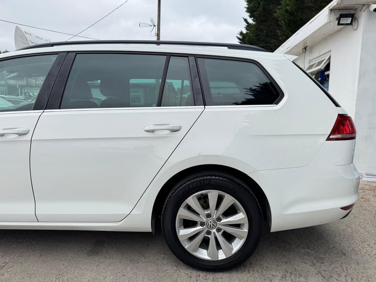 2014 Volkswagen Golf 1.2 TSi BLUEMOTION  Estate Petrol Automatic