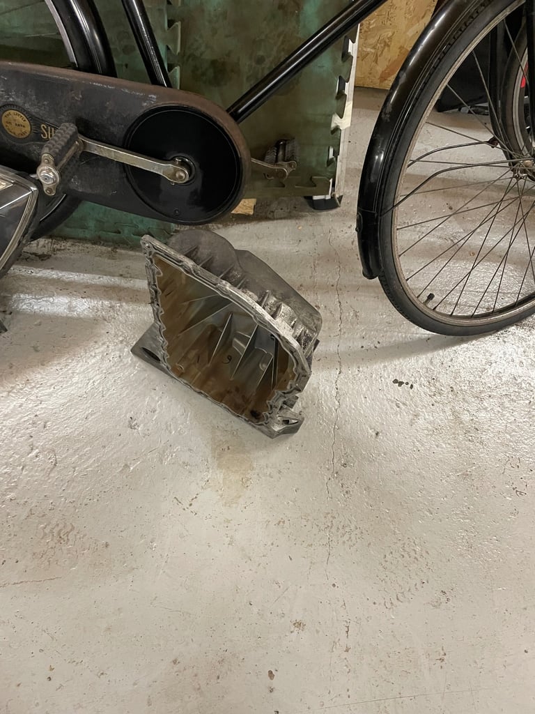 image for Clio 197 / 200 engine sump pan 