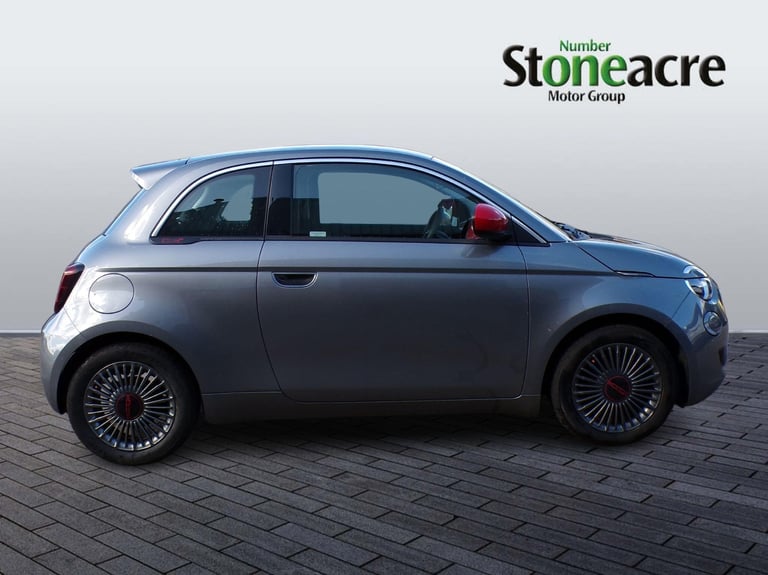 2022 Fiat 500 24kw 95hp Electric (red) HATCHBACK Electric Automatic