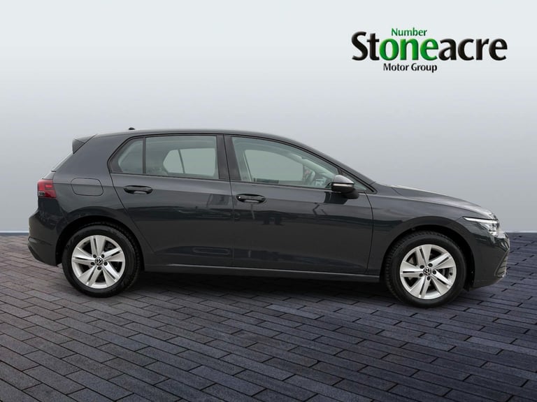 2022 Volkswagen Golf 1.5 TSI Life Hatchback 5dr Petrol Manual Euro 6 (s/s) (130 ps) HATCHBACK Pet...