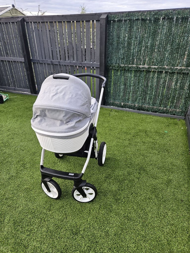 Babystyle prestige 3 in 1 pram