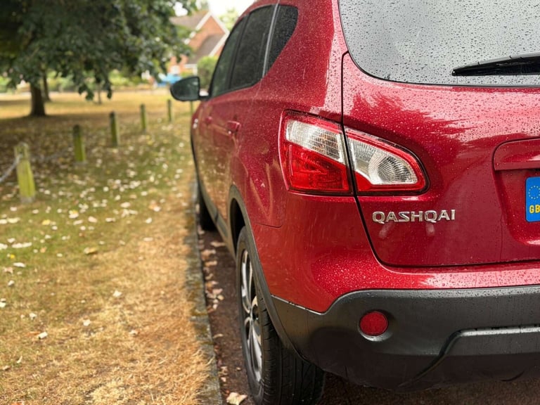 2013 Nissan Qashqai 1.6 Qashqai 360 CVT 5dr SUV Petrol Automatic
