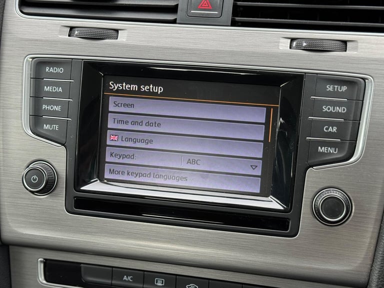 2015 Volkswagen Golf 1.6 TDI BlueMotion Tech Match DSG Euro 5 (s/s) 5dr HATCHBACK Diesel Automatic