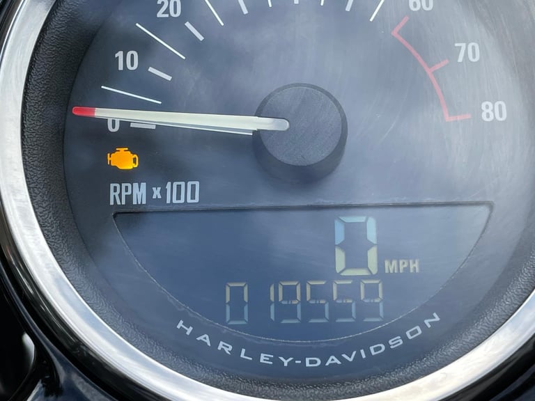 2019 / 19 Harley-Davidson Sportster 1200 CX ROADSTER £6000 Black 19559 miles