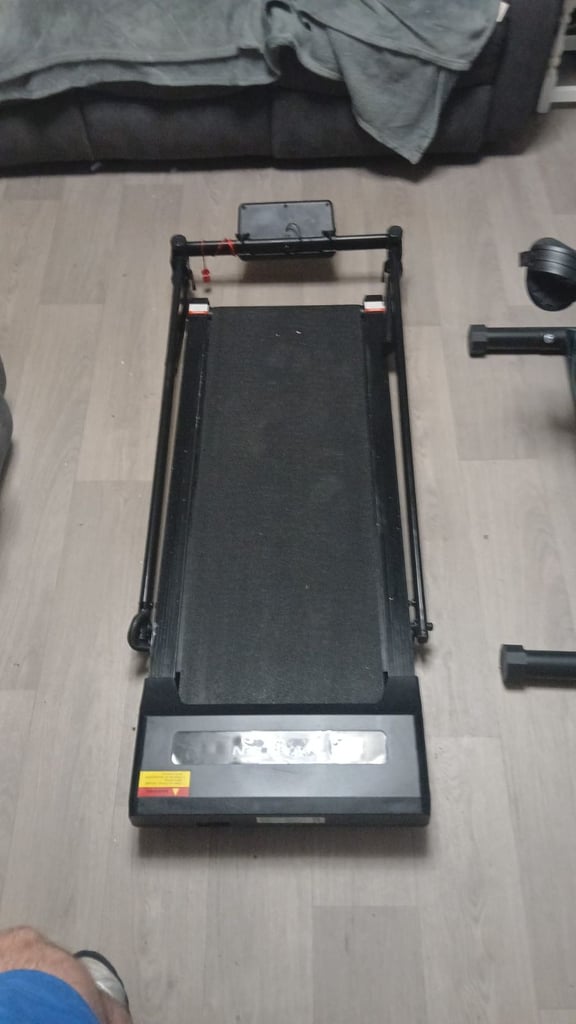 Treadmill/walking running machine and spin bike / exercise bike