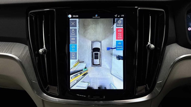 2025 Volvo V60 2.0 T8 [455] PHEV Ultra Dark 5dr AWD Auto ESTATE PETROL/ELECTRIC Automatic