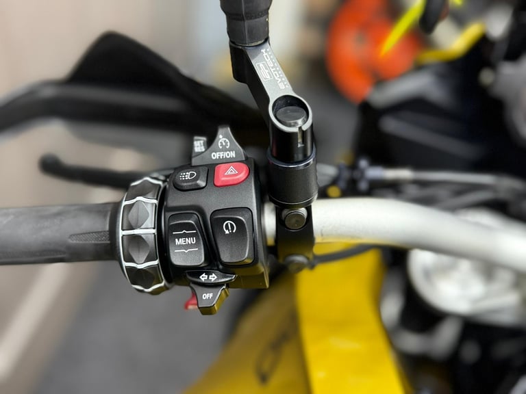 2020 20 BMW F900 XR TE Euro 5 - FSH inc VALVES - ++EXTRAS