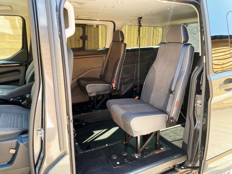 2019 Ford Tourneo Custom 2.0 TDCi EcoBlue 130ps L/R 9 Seater Titanium Auto MPV DIESEL Automatic