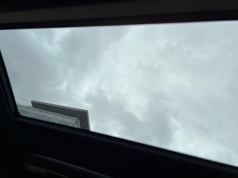  Toyota Alphard 2.5 HYBRID EXECUTIVE LOUNGE SUNROOF Petrol/Electric Hybrid Automatic