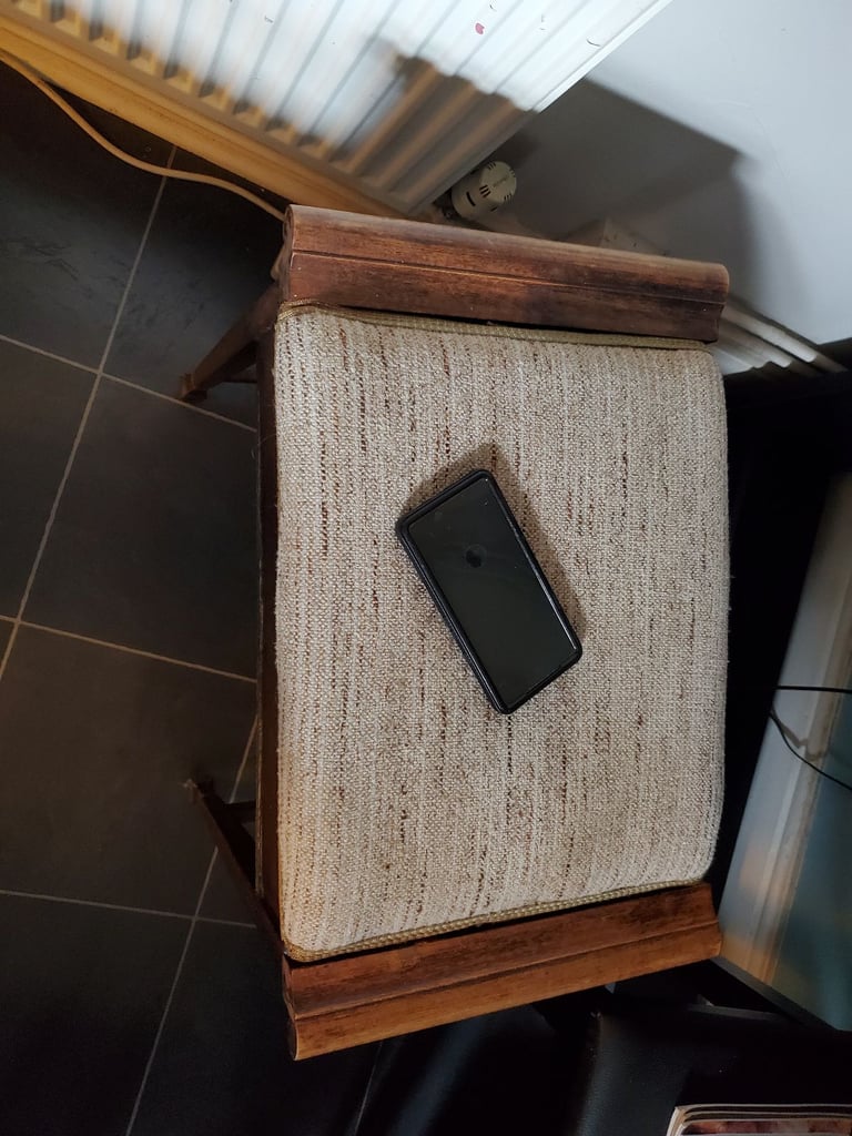 image for Vintage comfy piano stool
