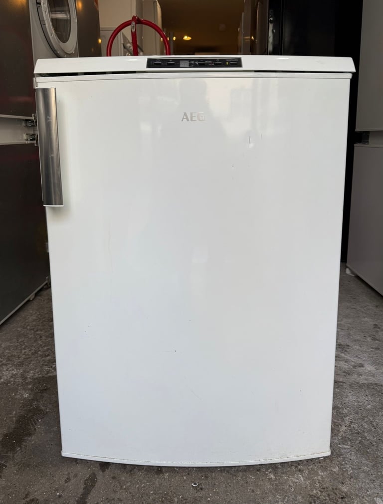 AEG Undercounter Freezer With Free Delivery N Warranty 
