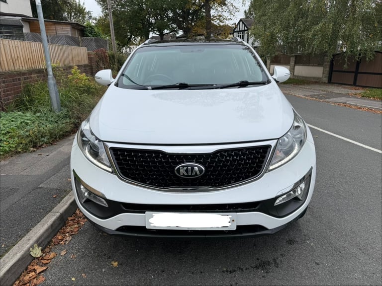 2014 64 Plate Kia, SPORTAGE 1.7 Diesel, Pan Roof, Parking sensors
