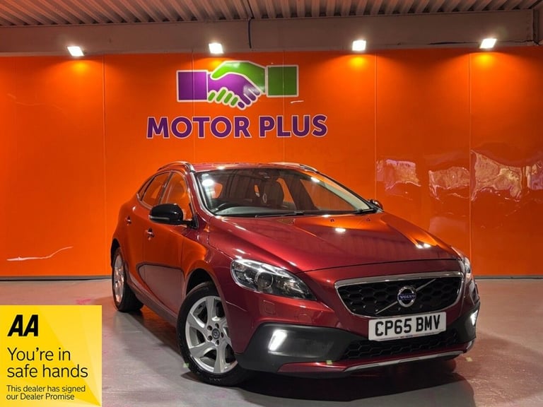 2015 65 VOLVO V40 CROSS COUNTRY 2.0 D2 LUX HATCHBACK 5DR DIESEL MANUAL EURO 6 (S