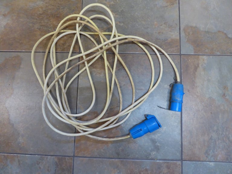 image for 10m Campsite Hook Up Cable