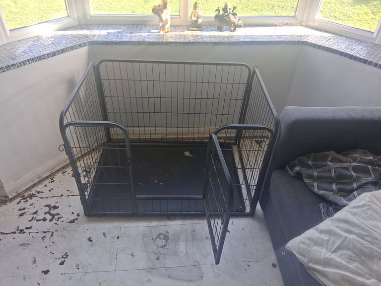 Medium Dog sized cage 