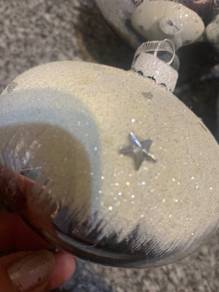 NEW SET OF 3 SILVER CHRISTMAS TREE BAUBLES WITH WHITE GLITTER ON