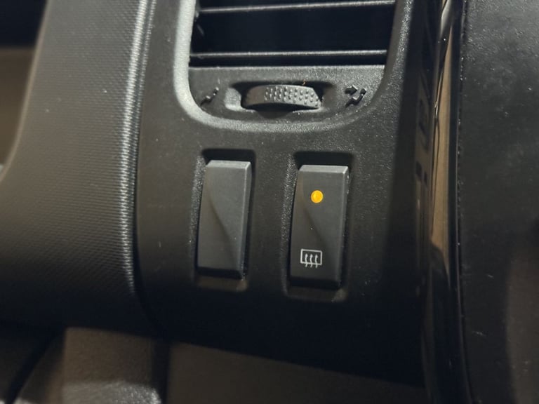 2016 Vauxhall Vivaro 1.6 CDTi 2900 BiTurbo ecoFLEX Sportive Crew Van Double Cab 5dr Diesel Manua ...