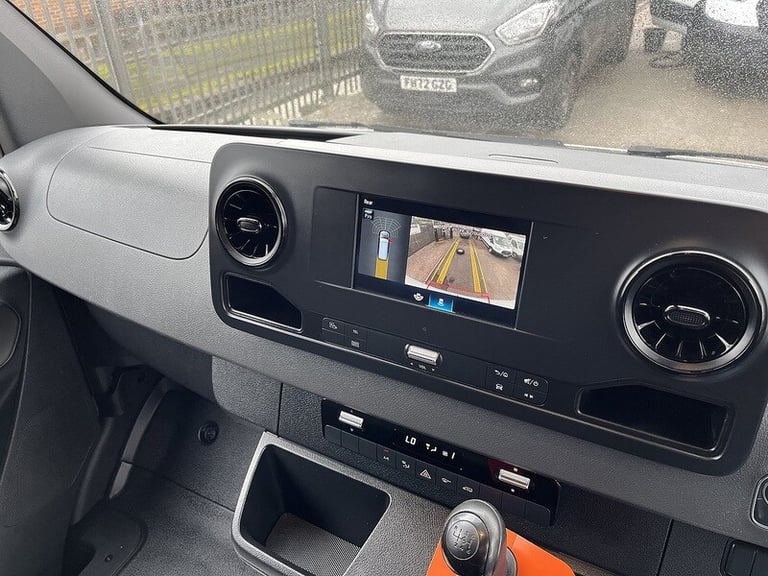 2022 Mercedes-Benz Sprinter 3.5t H1 Premium Van PANEL VAN DIESEL Manual