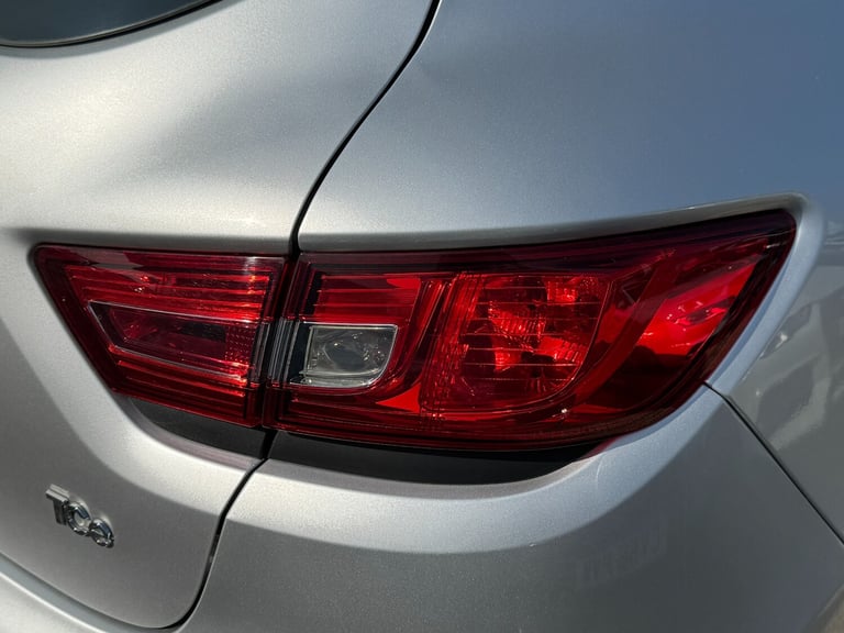 2014 Renault Clio 0.9 TCE 90 Expression+ Energy 5dr HATCHBACK Petrol Manual