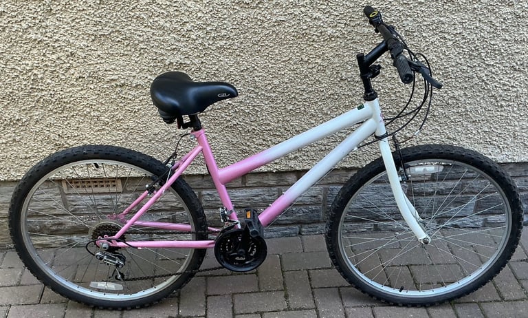 image for Bike/Bicycle.LADIES CHALLENGE “ PINK “ MEDIUM FRAME MOUNTAIN BIKE 