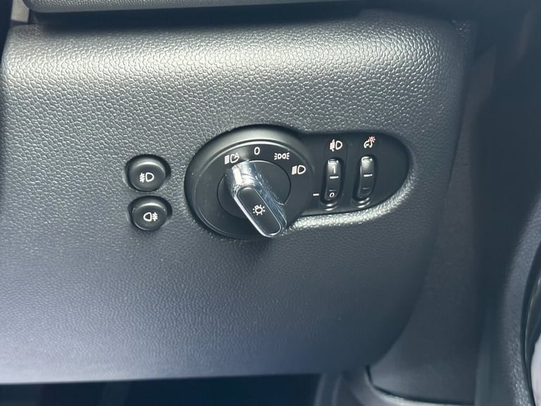 2018 MINI Hatch 2.0 Cooper S Hatchback 3dr Petrol Steptronic Euro 6 (s/s) (192 ps) Hatchback Petr...