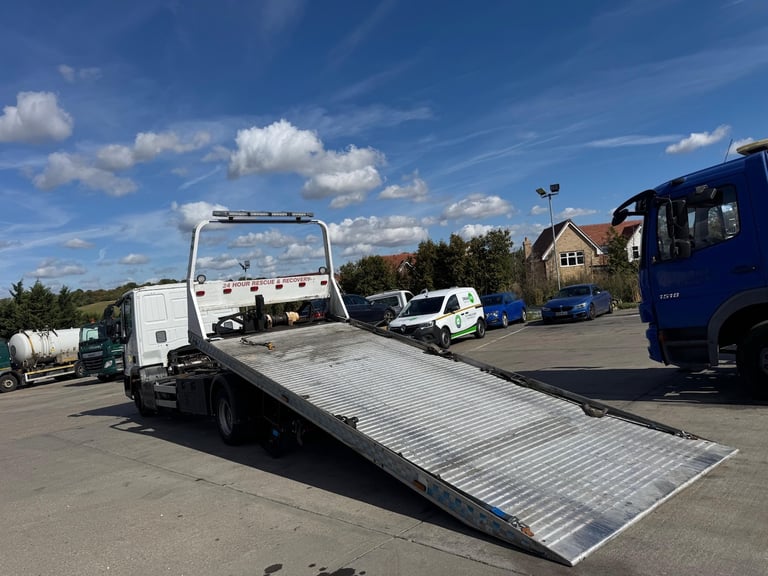 2017 Iveco Eurocargo 75E16S S-A Automatic Recovery truck tilt and slide  NA Diesel Automatic