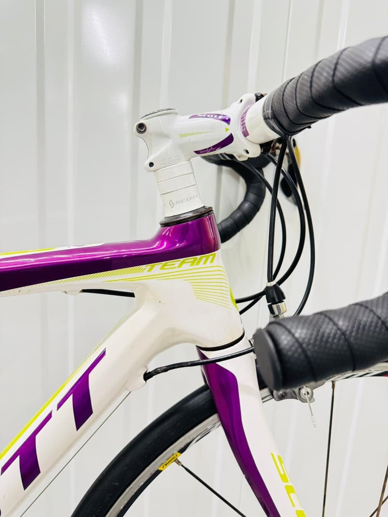 SCOTT TEAM Full Carbon Road Bike Size/S 20 Speed Fully Serviced Shimano 105