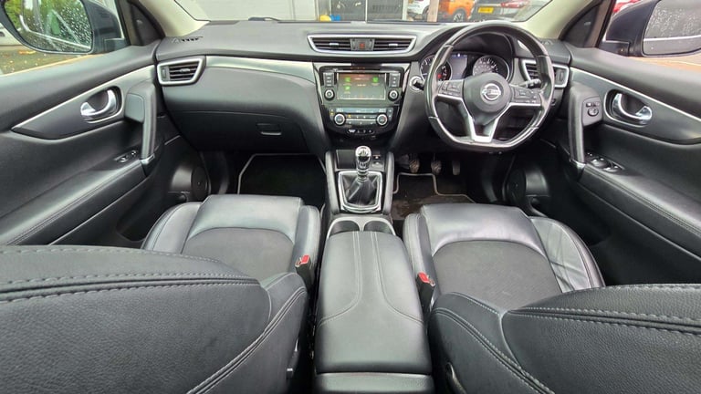 2019 Nissan Qashqai 1.3 DiG-T Tekna 5dr Hatchback Petrol Manual