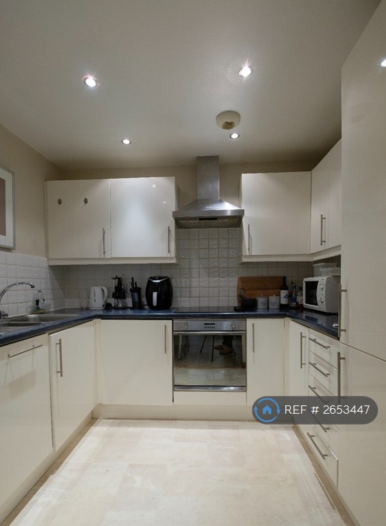 2 bedroom flat in Vista Court, Ipswich, IP2 (2 bed) (#2653447)