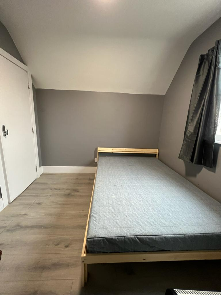 Studio Flat in Windsor SL4 3QB