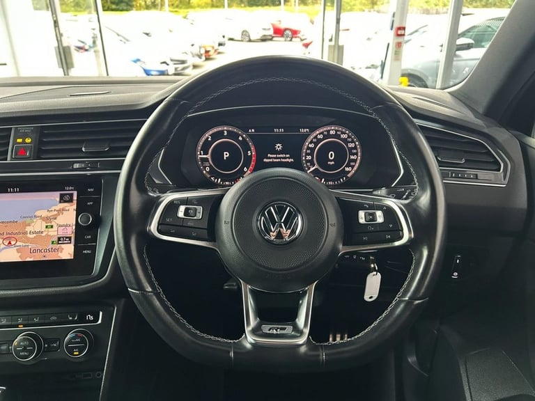 2018 Volkswagen Tiguan 2.0 TDI R-Line SUV 5dr Diesel DSG 4Motion Euro 6 (s/s) (150 ps) FULL VW S/...