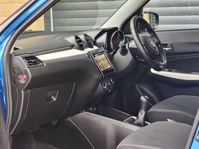 SUZUKI SWIFT; HYBRID; APPLE &amp; ANDROID CAR PLAY; BLUE; ULEZ COMPLIANT;-5 DOOR;
