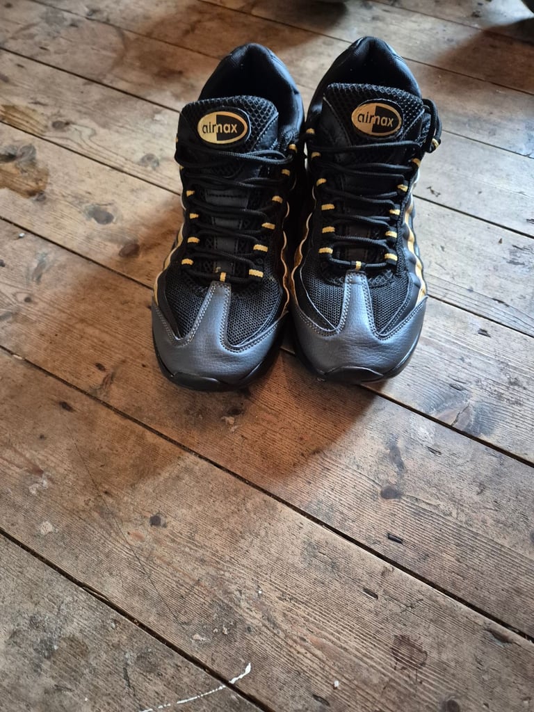 Nike gold 95s size 8