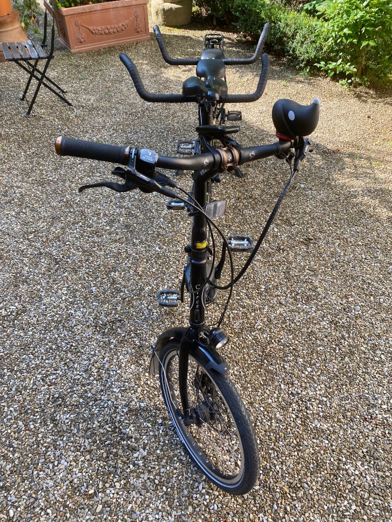 Circe Helios Triplet: Electric Tandem for three persons.