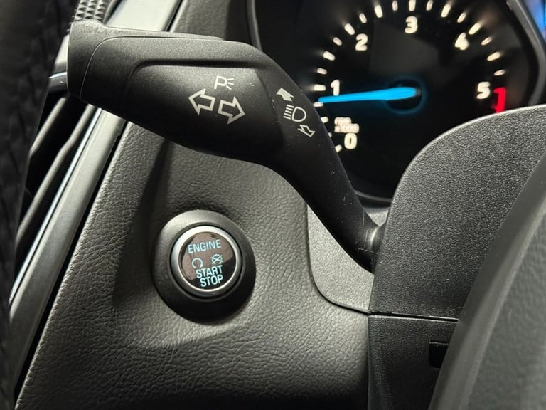 2016 Ford Focus 1.5 TDCi EcoBoost ST-Line Estate 5dr Diesel Manual Euro 6 (s/s) (120 ps) Estate D...