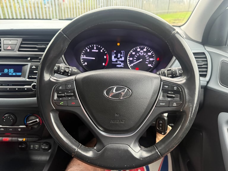 2015 HYUNDAI I20 SE CRDI HATCHBACK WHITE DIESEL