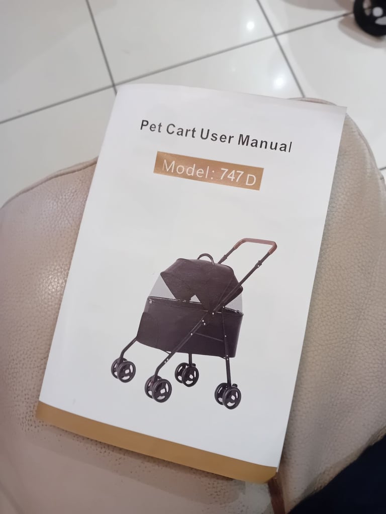 Pet stroller llike new