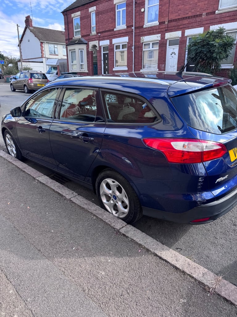 Ford, FOCUS, Estate, 2011, Manual, 1560 (cc), 5 doors