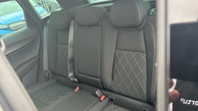 2024 Skoda Karoq 1.5 TSI Sportline 5dr ESTATE PETROL Manual