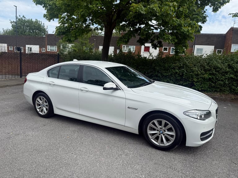 ✿2015/65 BMW 5 Series 520d [190] SE 4dr Step Auto, White ✿FSH ✿ONE OWNER✿