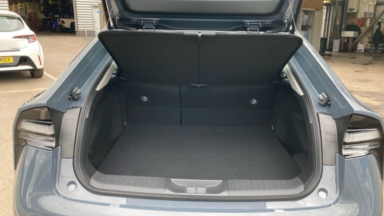 2025 Toyota Prius 2.0 PHEV Design 5dr CVT HATCHBACK PETROL/ELECTRIC Automatic