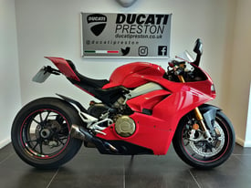 2018 Ducati Panigale V4S Red Full Akrapovic 4,697 Miles | £409 Dep & £409 pcm