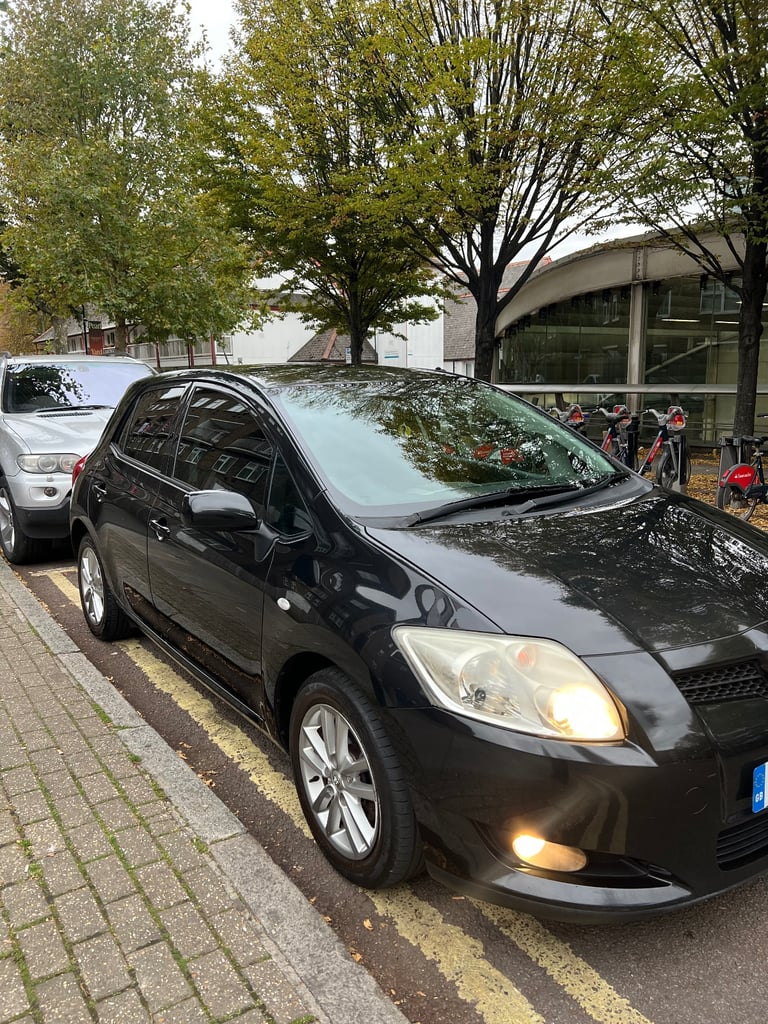 Toyota, AURIS, Hatchback, 2009, Manual, 1329 (cc), 5 doors