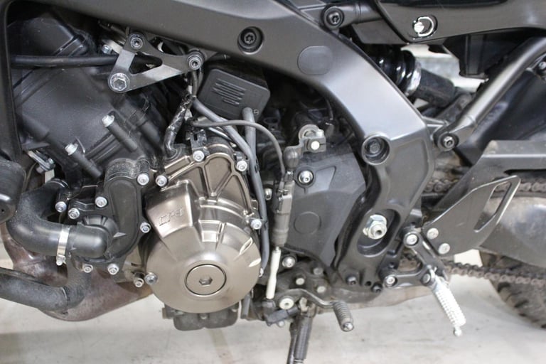 2023 23 YAMAHA XSR 900 (MTM890) ABS SPORT HERITAGE BLACK NAKED TRADE SALE NEWMOT