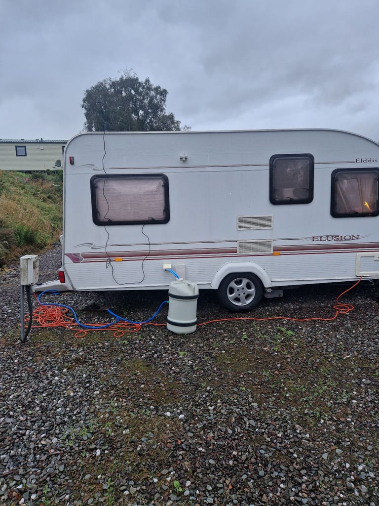 Elldis 5berth caravan 