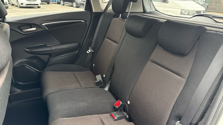 2015 Honda Jazz HONDA JAZZ HATCHBACK 1.3 EX 5dr Hatchback Petrol Manual