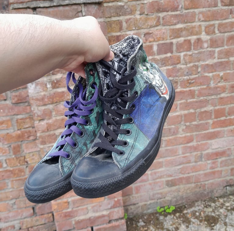 Joker Converse