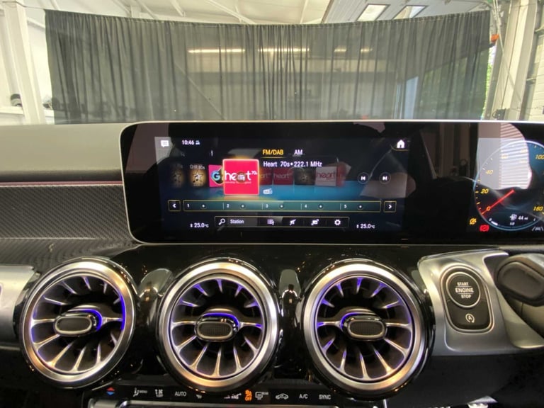 2022 Mercedes-Benz GLB 200 AMG Line Premium 5dr 7G-Tronic Estate Petrol Automatic